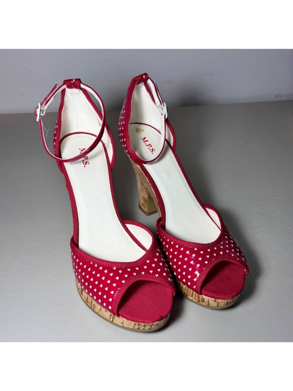Heart N Sole Red White Heart Print Cork Wedge Sandals Peep Toe - Picture 8 of 10